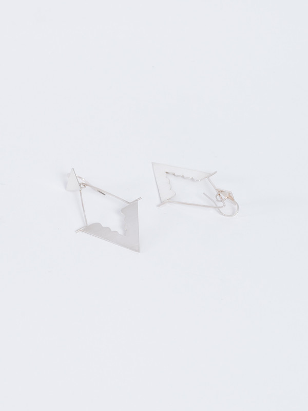 THUNDER EARRINGS THUNDER EARRINGS
