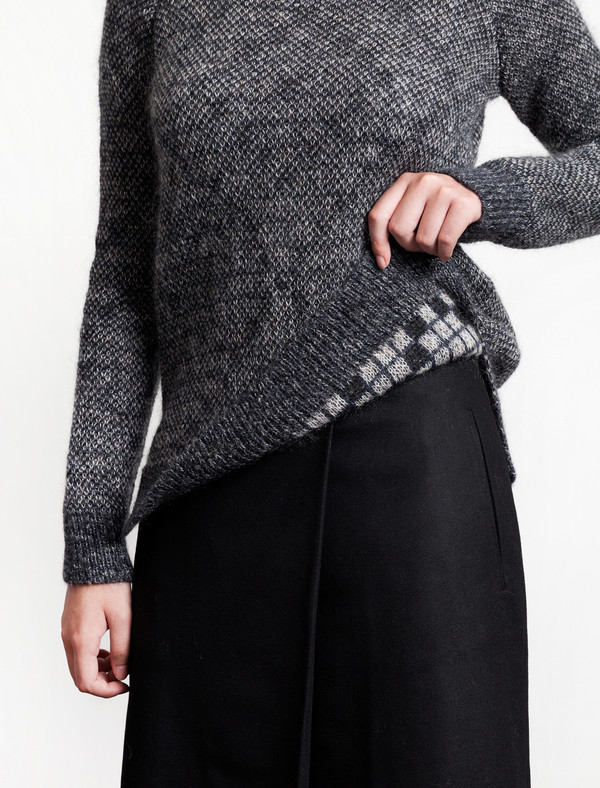 Stephan Schneider Jumper Quote Grey Stephan Schneider Jumper Quote Grey