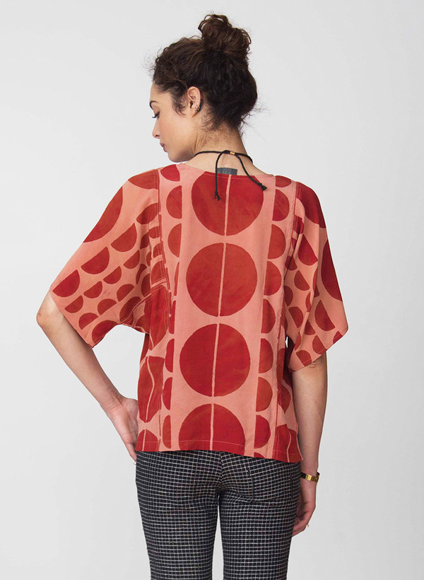 Seek Collective Jynne top | earth red eclipse print Seek Collective Jynne top | earth red eclipse print