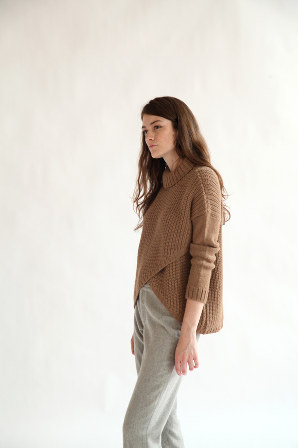 Kordal Owyn Sweater | Camel Kordal Owyn Sweater | Camel