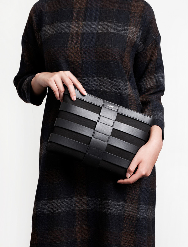 Mismo MS Grid Pouch Black Mismo MS Grid Pouch Black