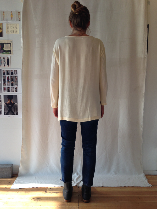 Black Crane Long Slit Top Black Crane Long Slit Top