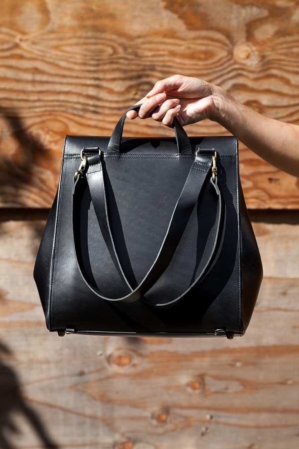 Vere Verto Macta - black Vere Verto Macta - black