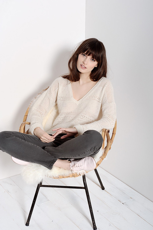 DES PETITS HAUTS CRINETTE ECRU SWEATER DES PETITS HAUTS CRINETTE ECRU SWEATER