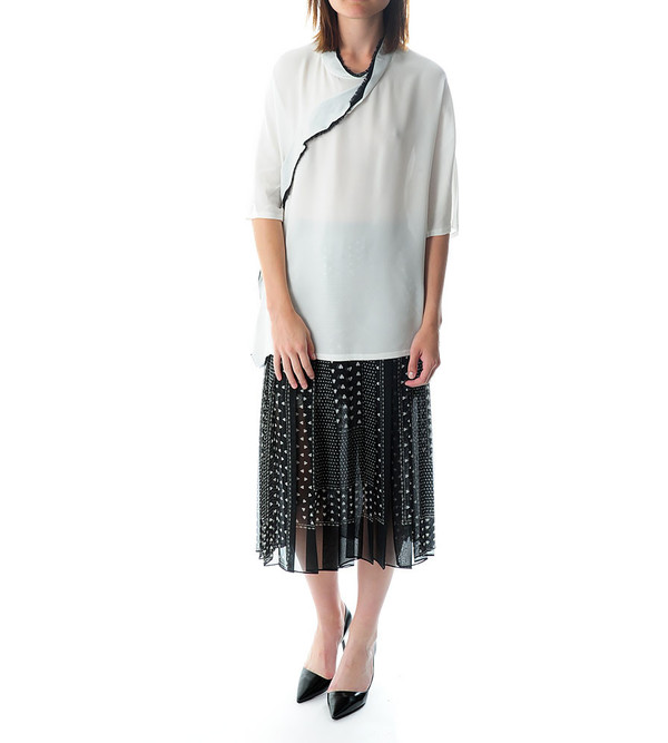 Distorted Ruffle T-Shirt w Raw Edge Distorted Ruffle T-Shirt w Raw Edge